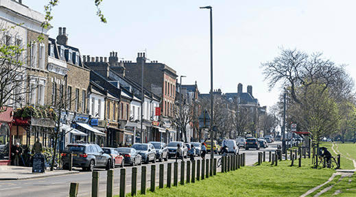 Bellevue road next to Wandsworth common