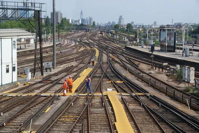 RailwayTracks.webp